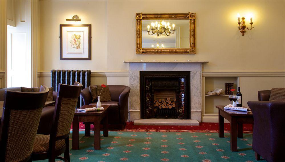 The Rutland Arms Hotel 纽马基特 外观 照片