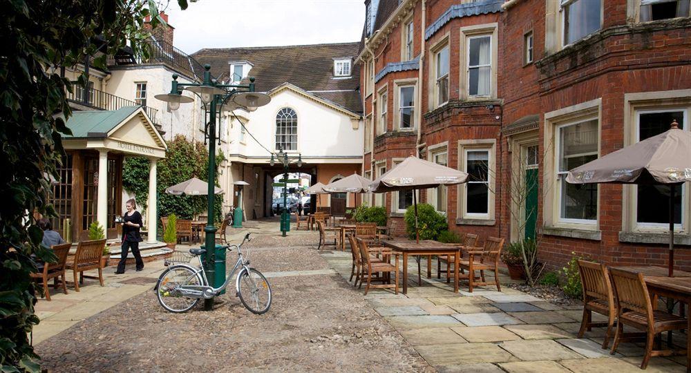 The Rutland Arms Hotel 纽马基特 外观 照片