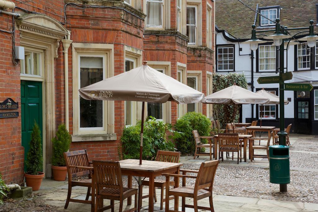 The Rutland Arms Hotel 纽马基特 外观 照片